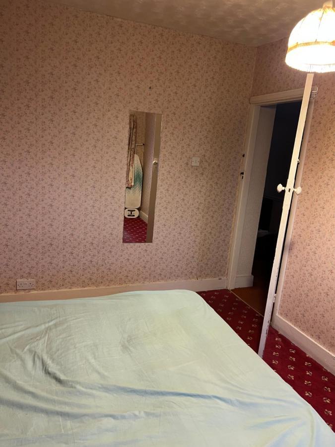 Canvey IslandWhitby Road Houseアパートメント エクステリア 写真