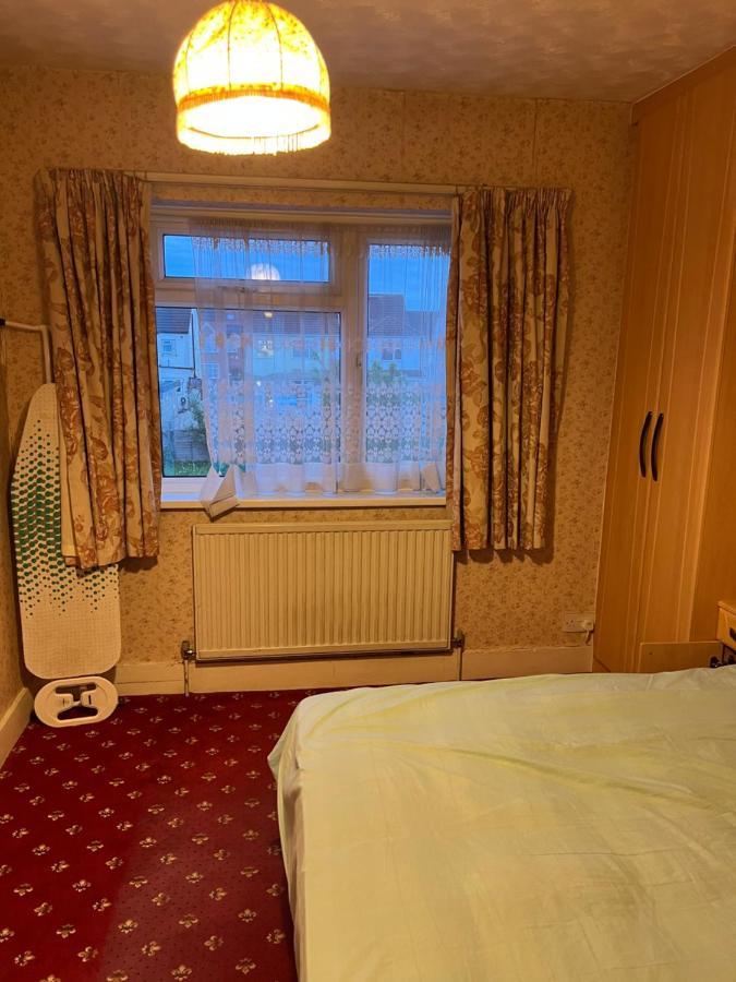 Canvey IslandWhitby Road Houseアパートメント エクステリア 写真
